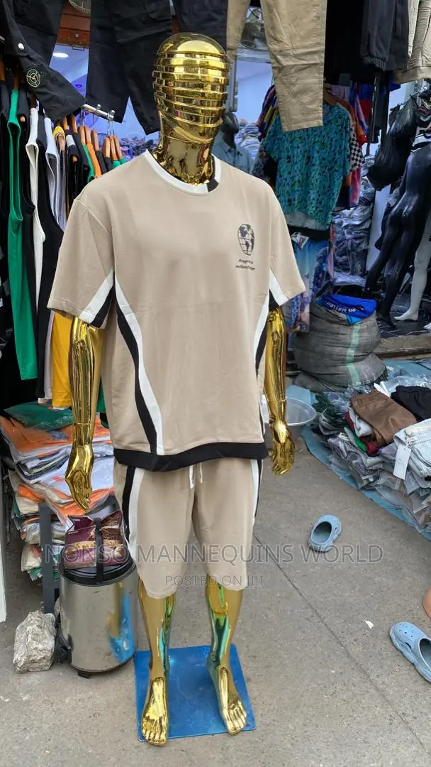 Spider Face Male Gold Chrome Fashion Display Dummy