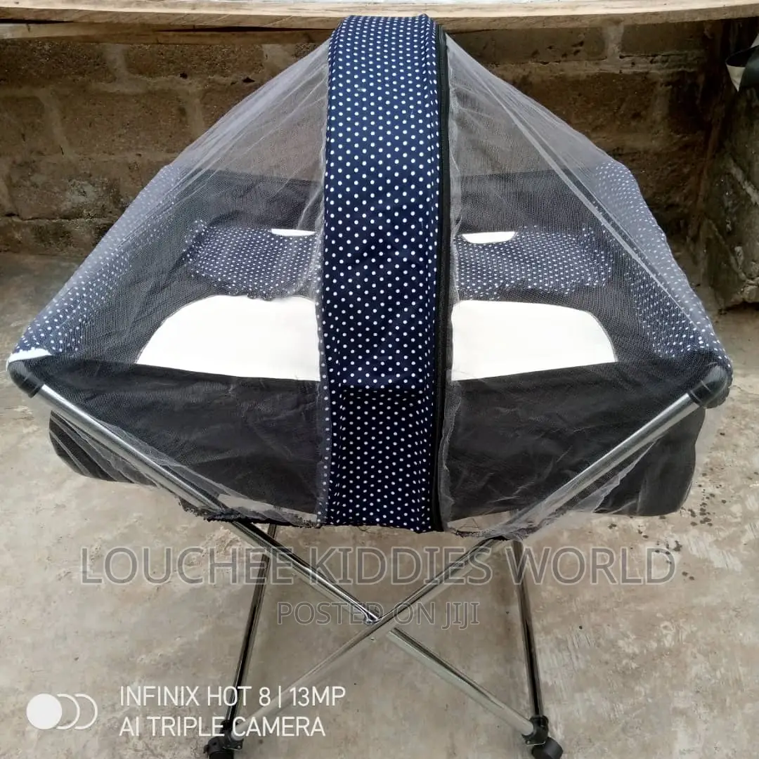 Twin Baby Detachable Baby Bed/Bassinet