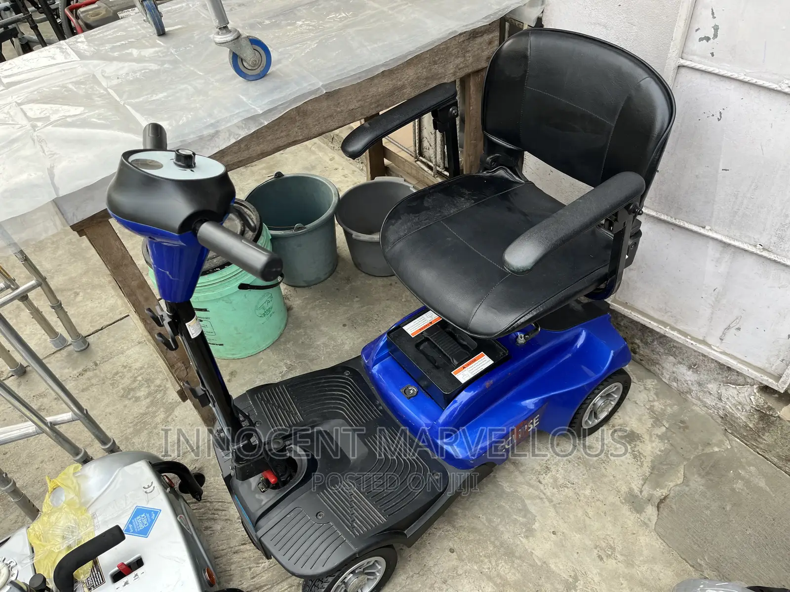 Double Front Tyres Scooter Wheelchair
