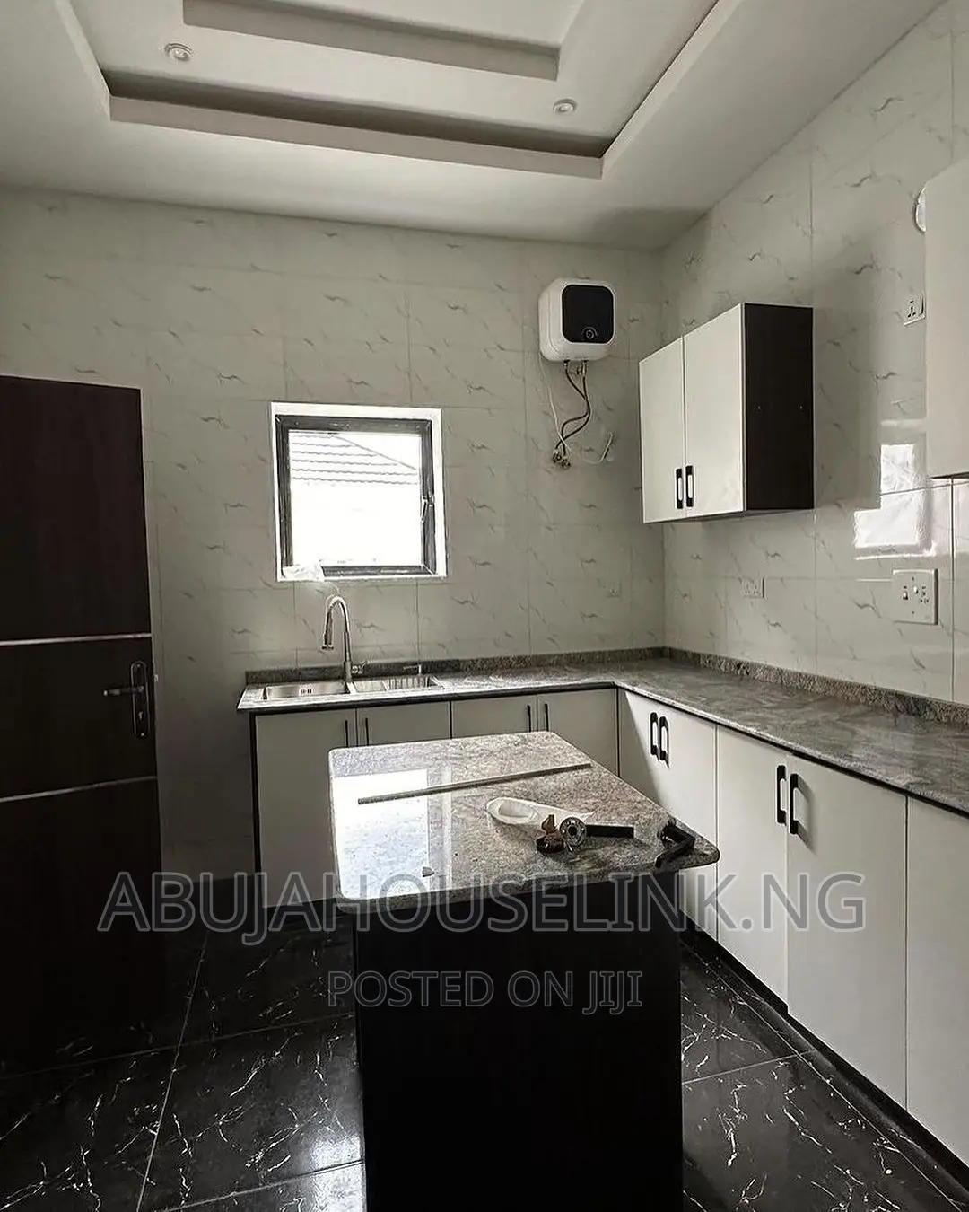3bdrm Bungalow in Efab Queens Estate, Gwarinpa for sale