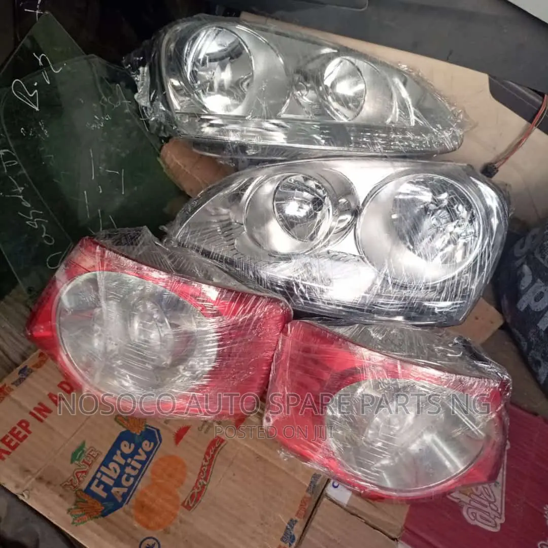 Front And Back Head Light Jetta 5 2005