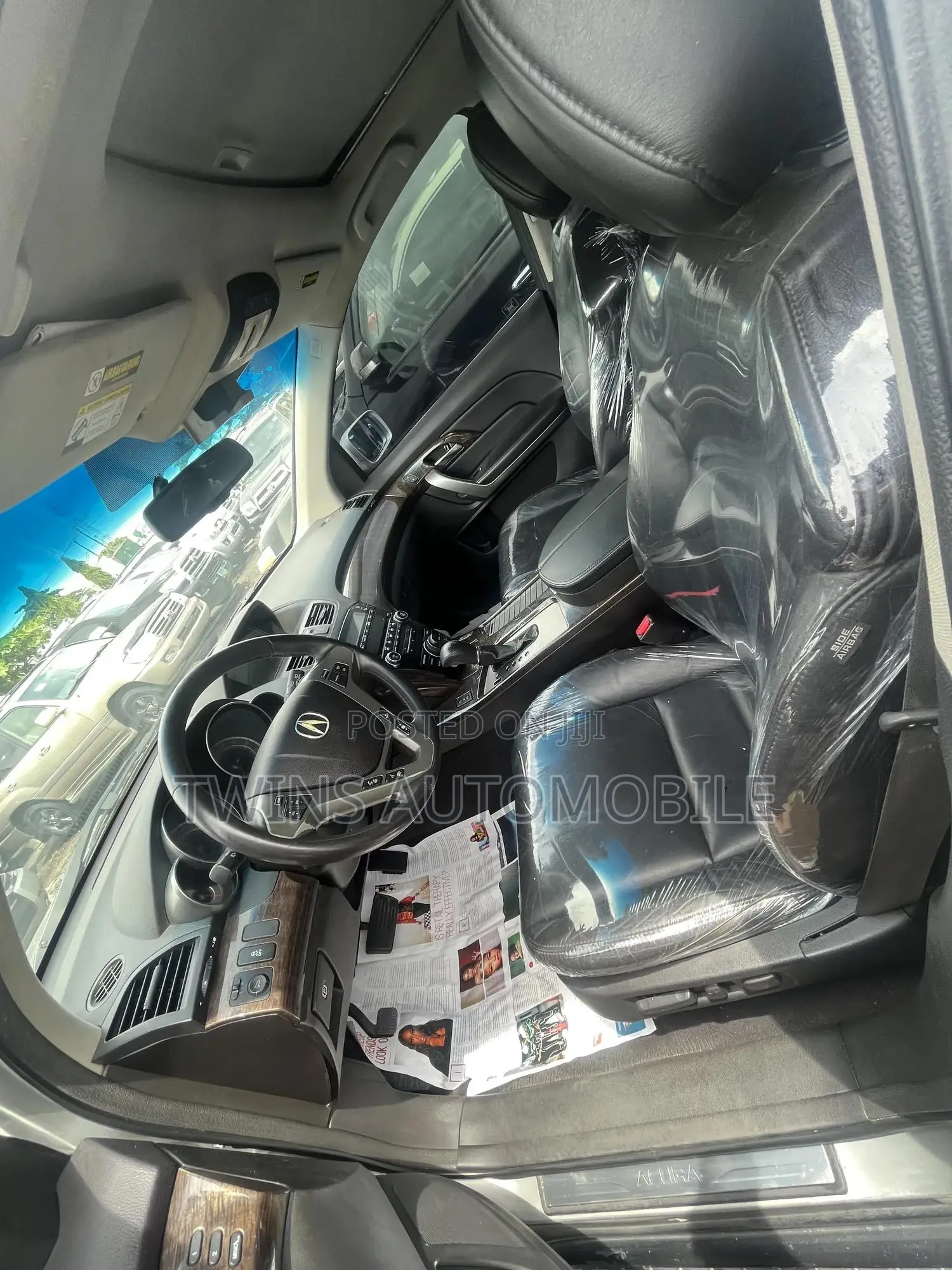Acura MDX SUV 4dr AWD (3.7L 6cyl 6A) 2010 Silver