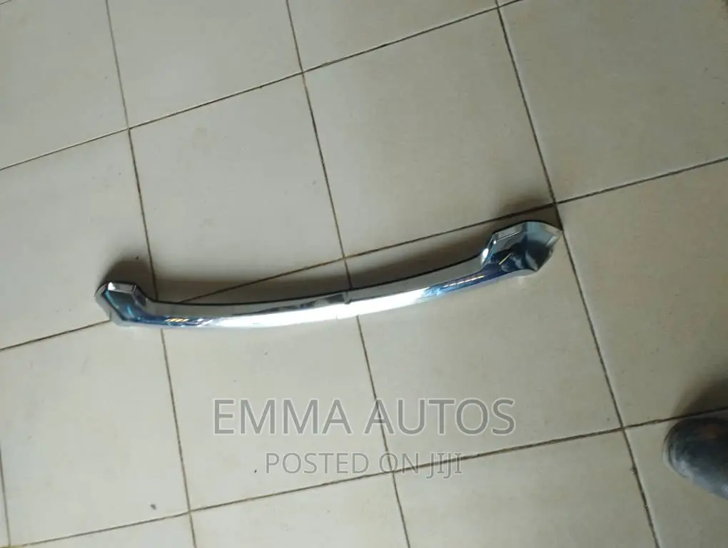 Booth Chrome Toyota Hilux 2018-2020 Available