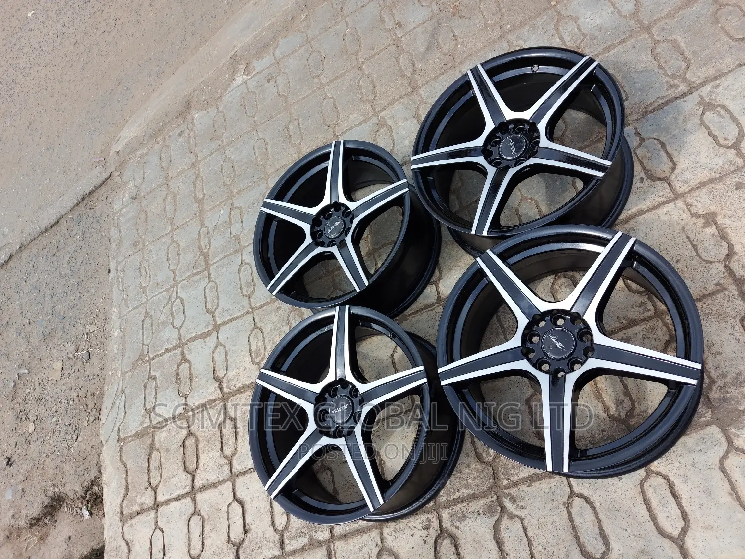 Toyota Corolla 17rim