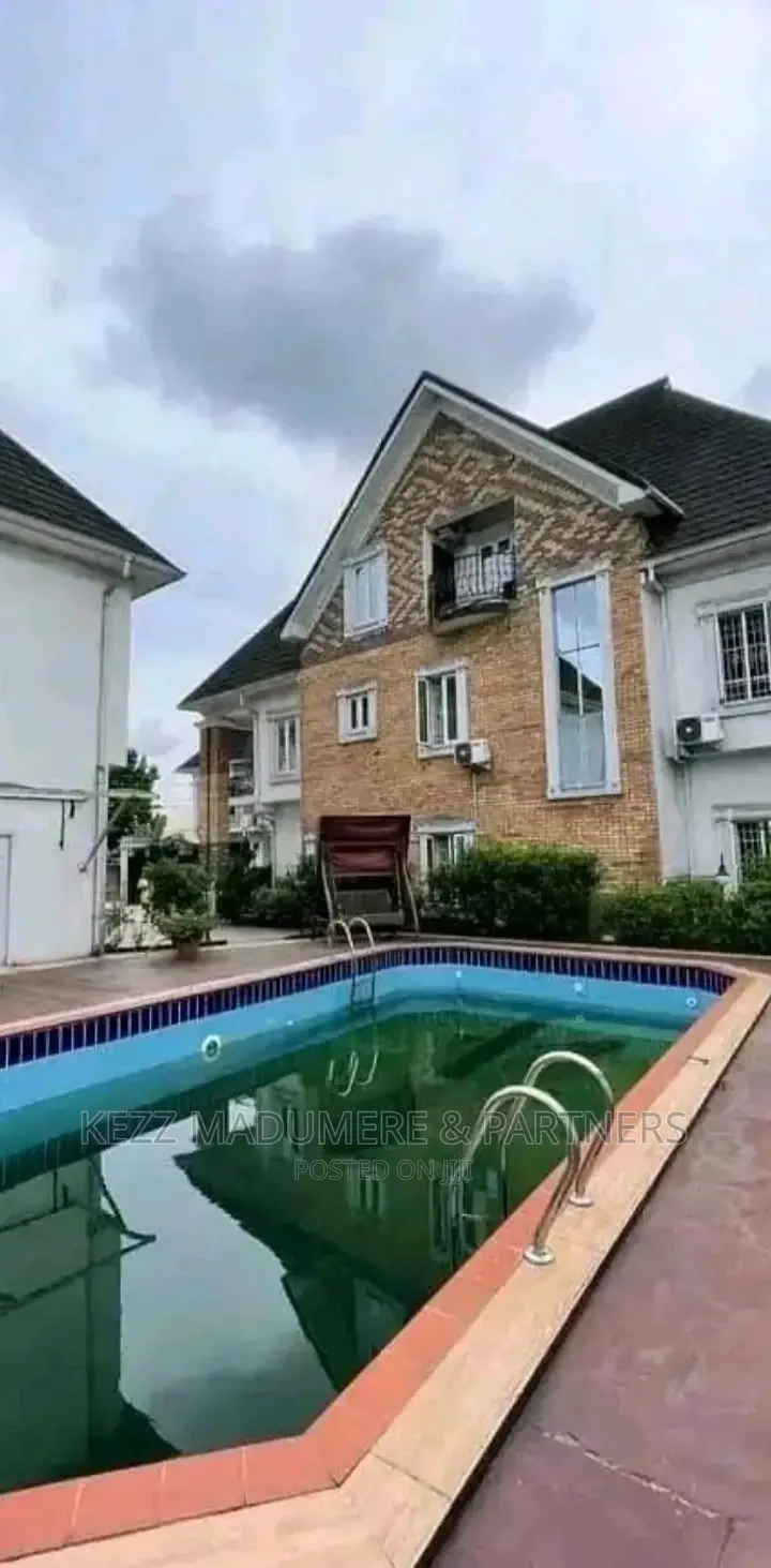 Furnished 5bdrm Duplex in Nta / Ozuoba Road, for sale