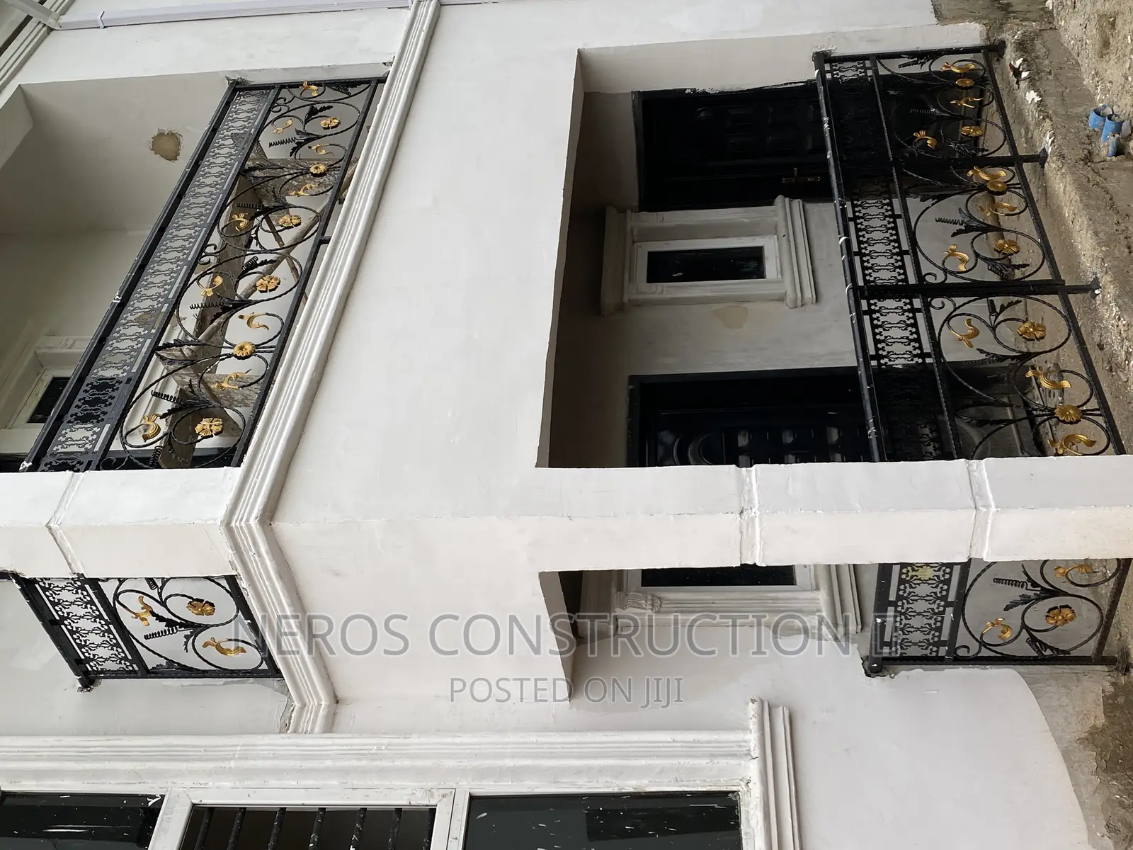 Egg Plant Cumbi Wrought Iron Design