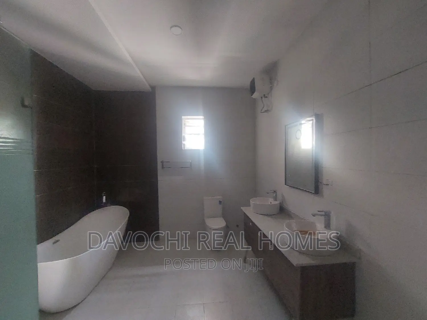 5bdrm Duplex in Ikate-Lekki for rent