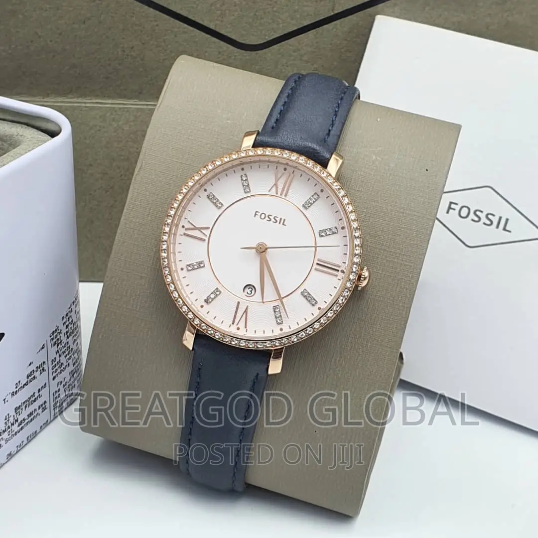 Quality Fossil Ladies Wristwatch