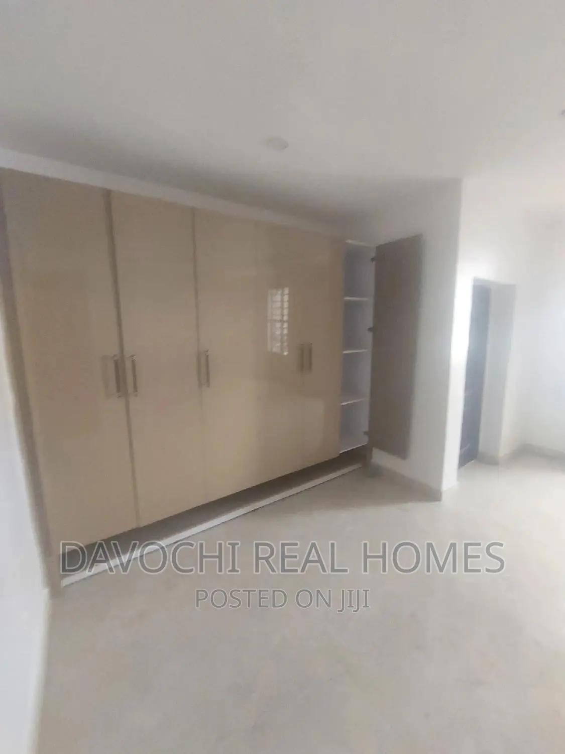 5bdrm Duplex in Ikate-Lekki for rent