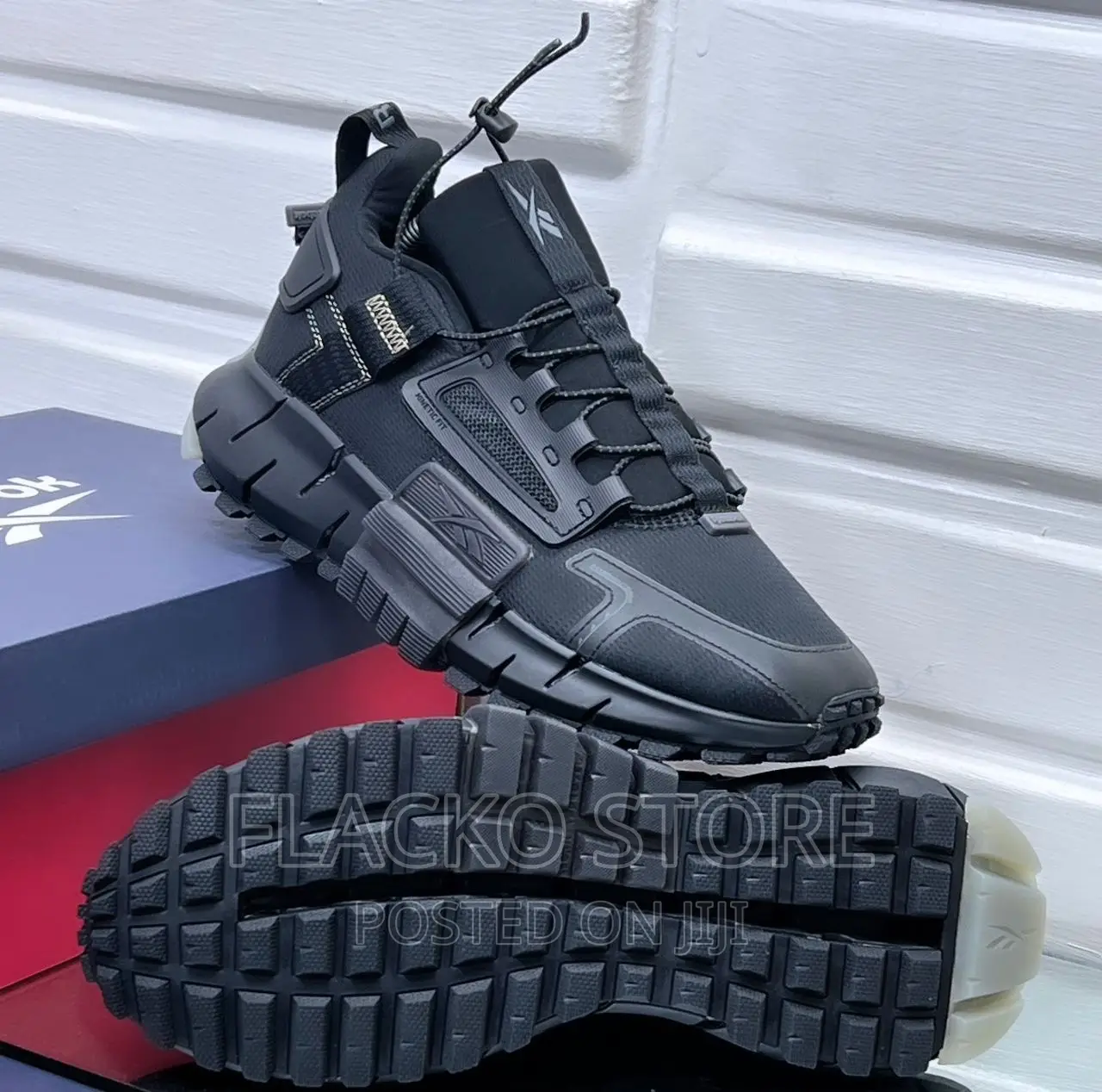 Original Reebok Zig Kinetica Edge Black Sneakers Available