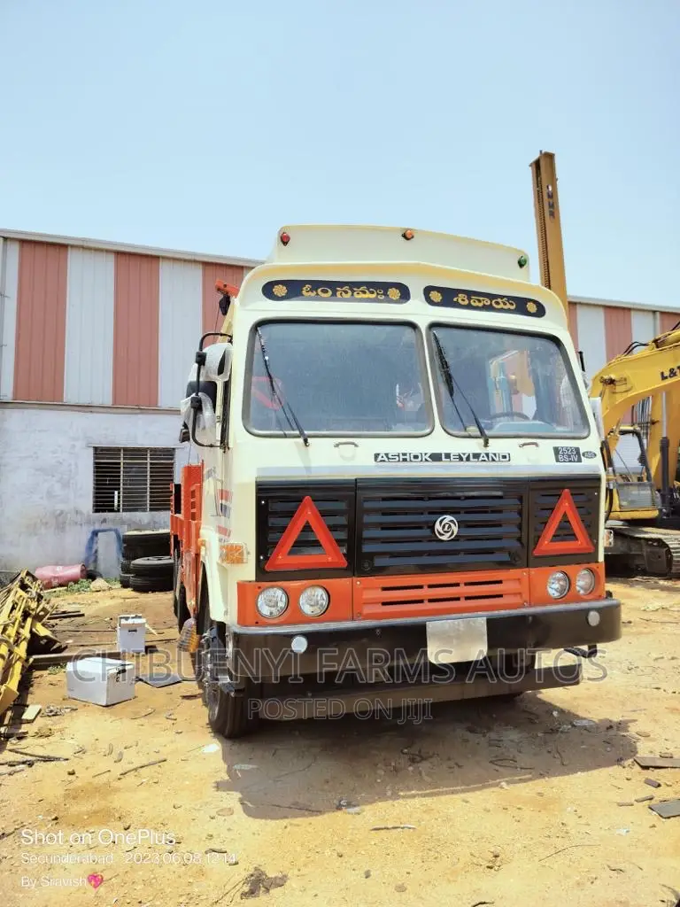 Borehole Drilling Rig Machine ~ 9 Gear