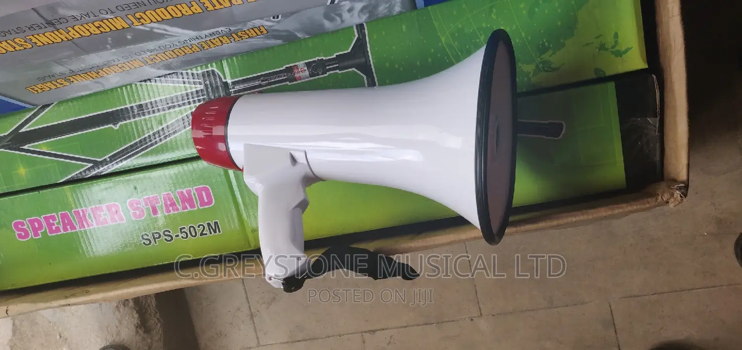Megaphone TM_15
