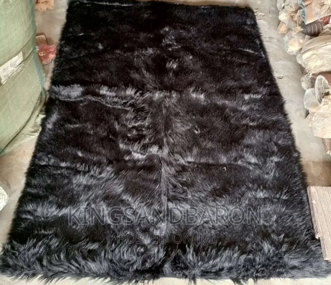 4*6 Fur Center Rug