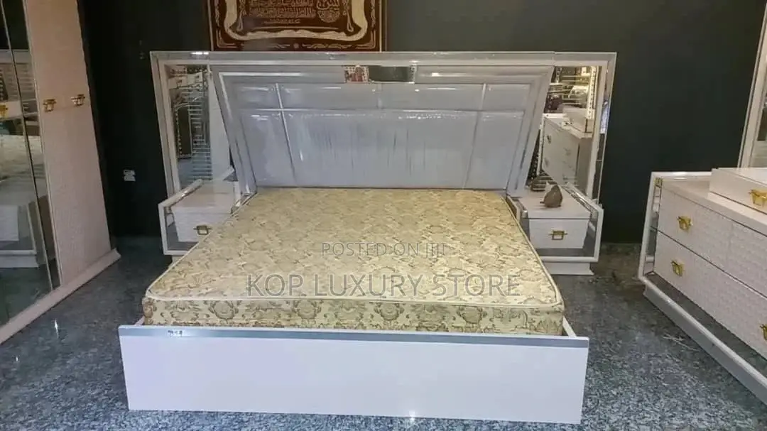 A Set of Turkey 6 ×6 Bed With Wardrobe and Mirror Console