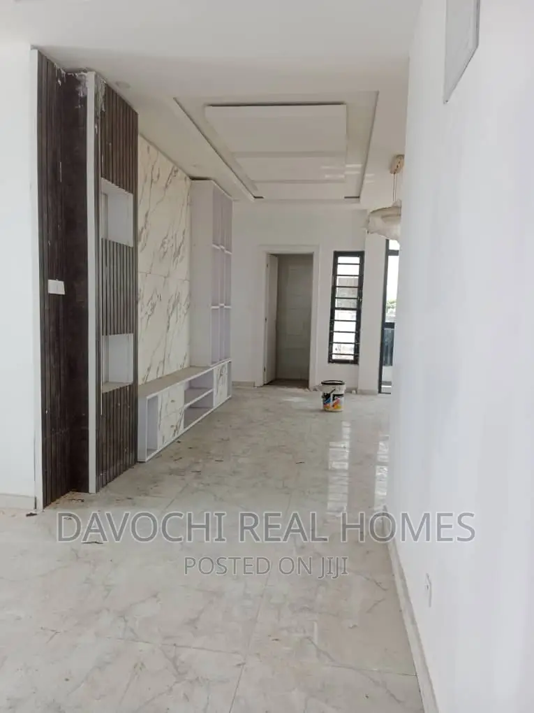4bdrm Duplex in Chevron Drive, Lekki for rent