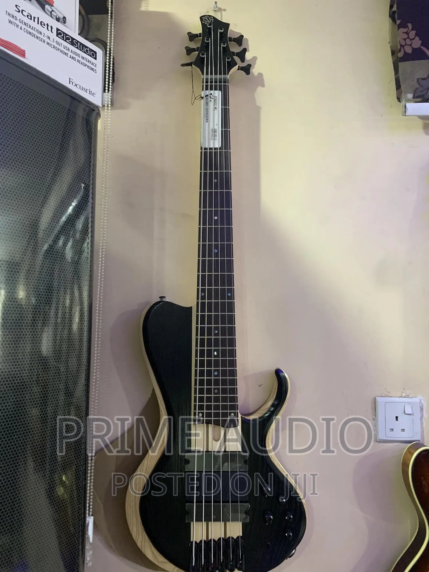 Ibanez BTB866SC 6 Strings Active Bass Guitar