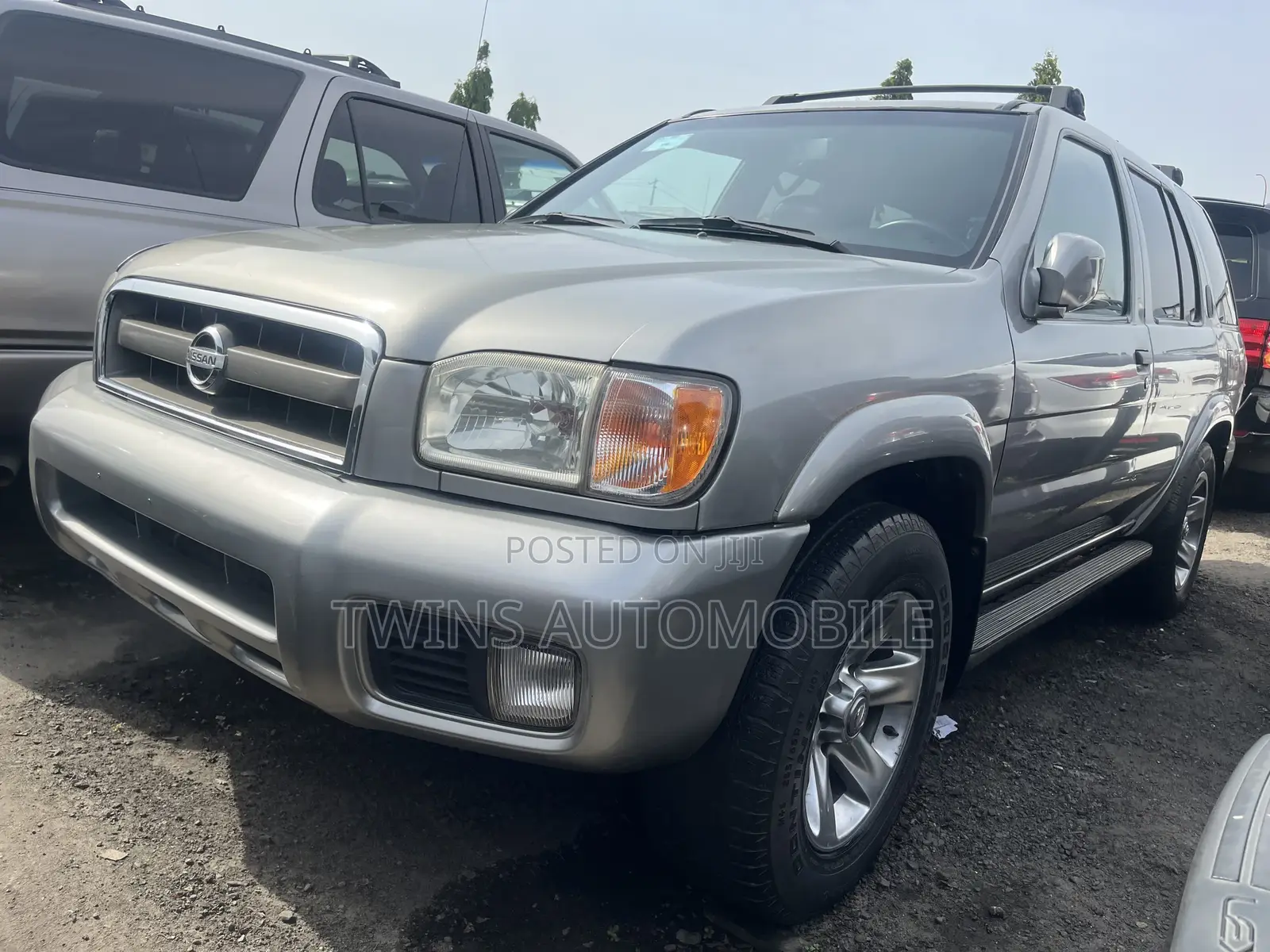 Nissan Pathfinder LE AWD SUV (3.5L 6cyl 4A) 2003 Silver