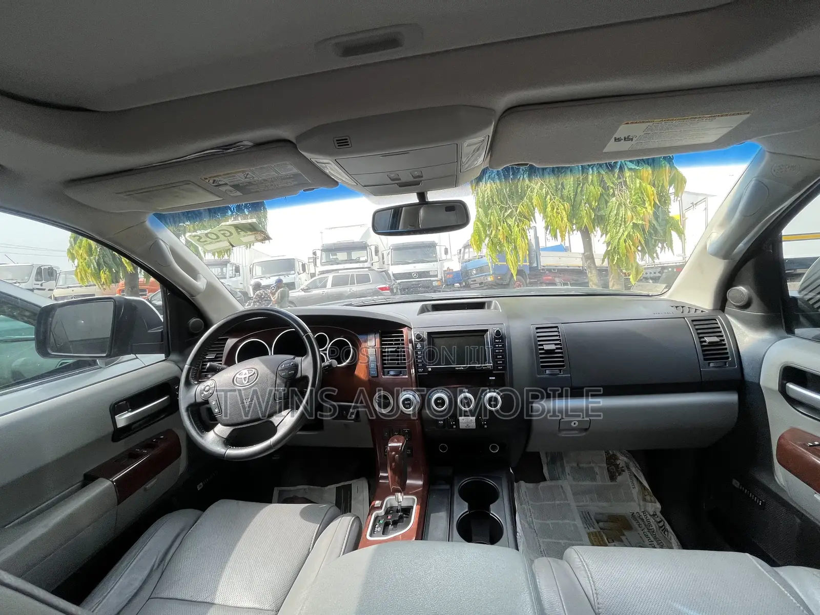 Toyota Sequoia 2011 Gray
