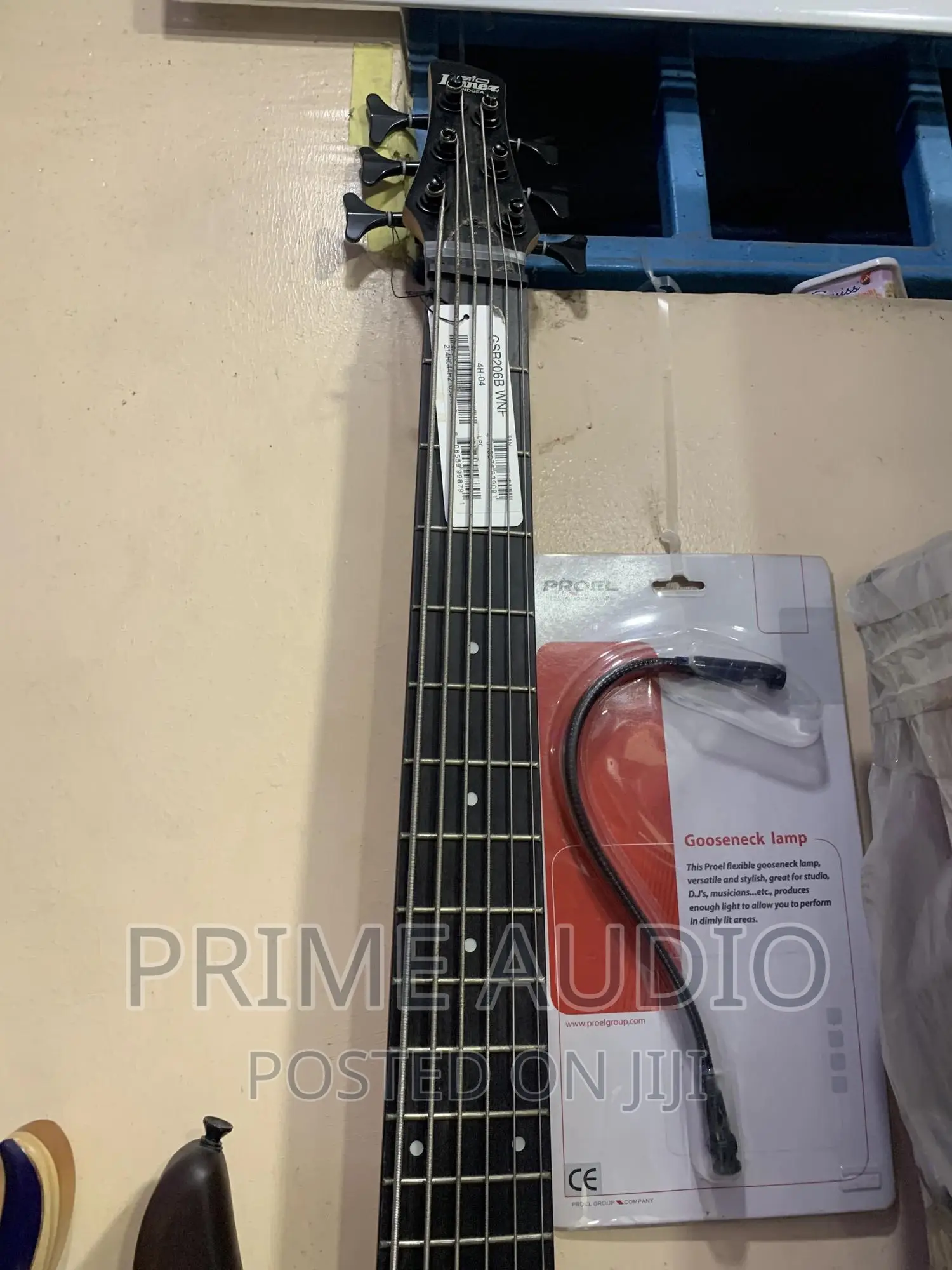 Ibanez BTB 845 5 Strings Active Bass Guitar