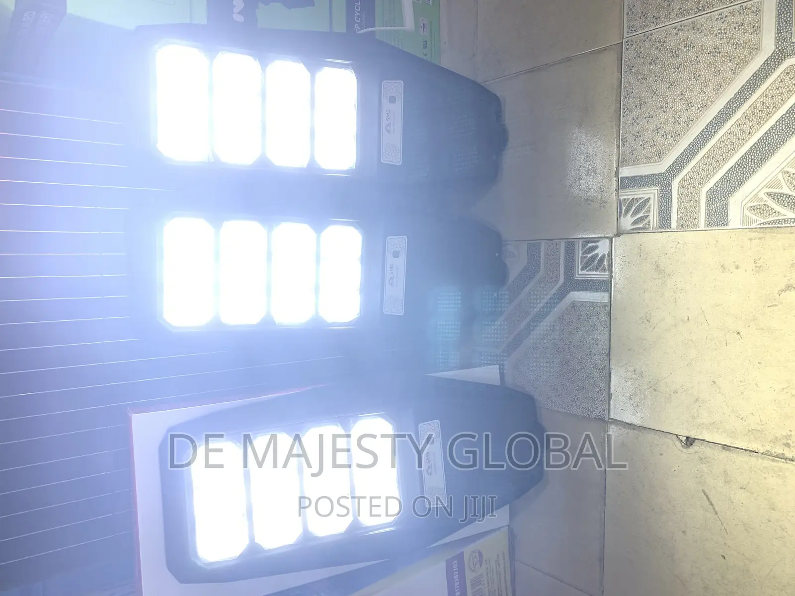 SMS 600w Solar Street Light With 2yrs Warranty