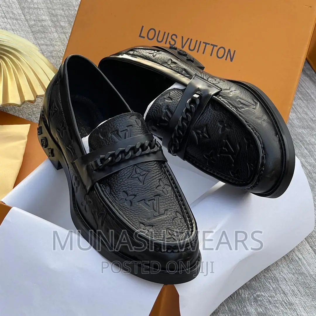Louis Vuitton Shoe