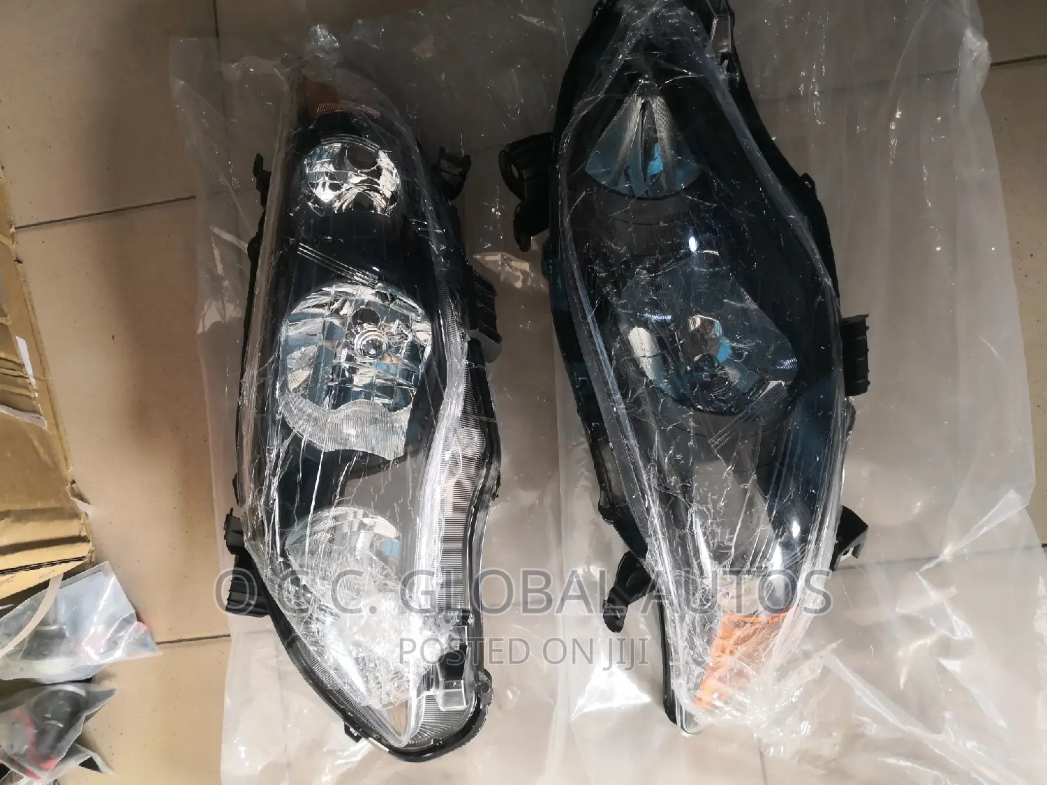 Headlamp Corolla 2010 Model Dark One