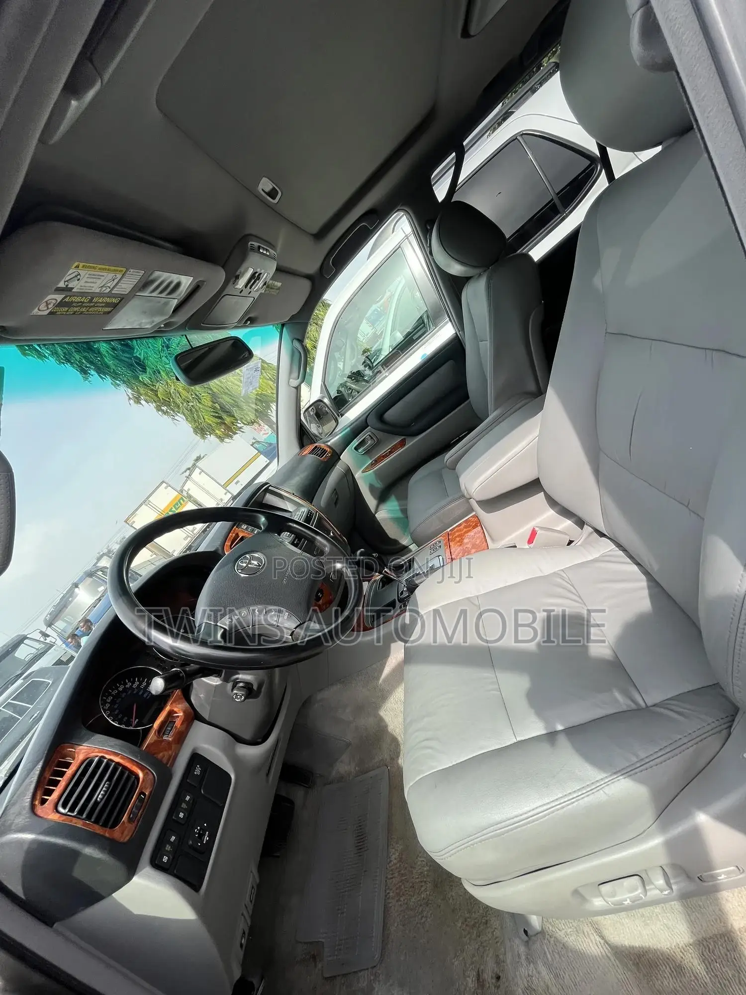 Toyota Land Cruiser 4x4 2007 Gray
