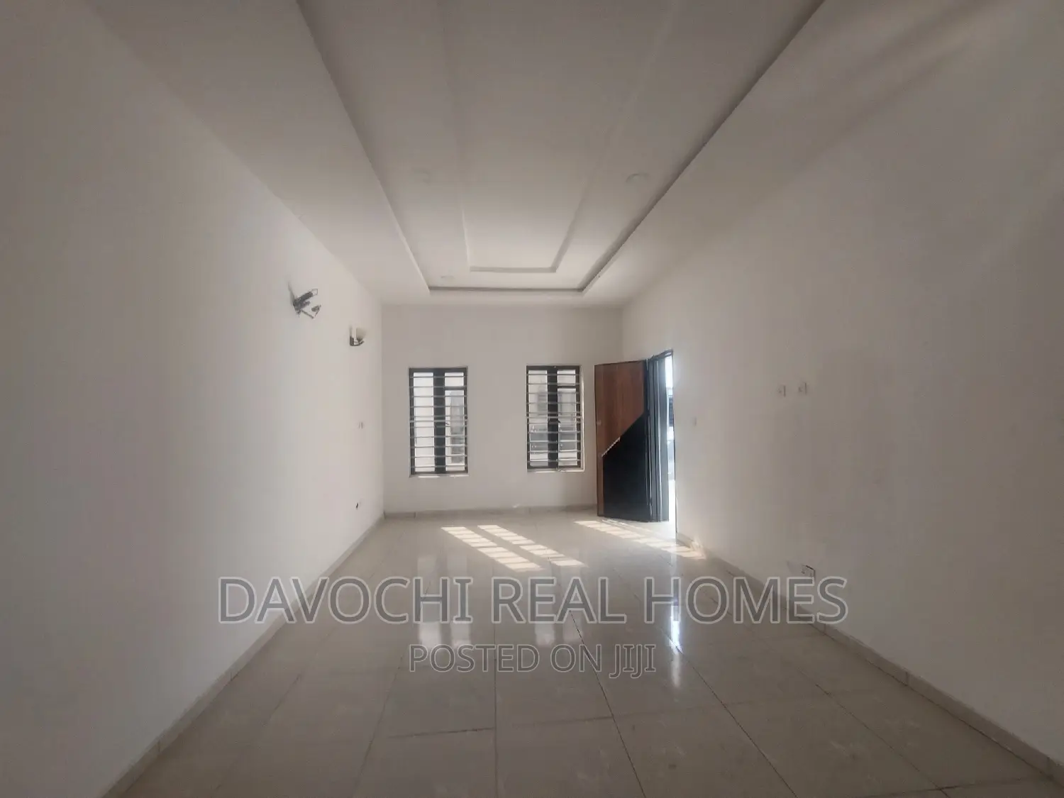 4bdrm Duplex in Chevron, Lekki for rent