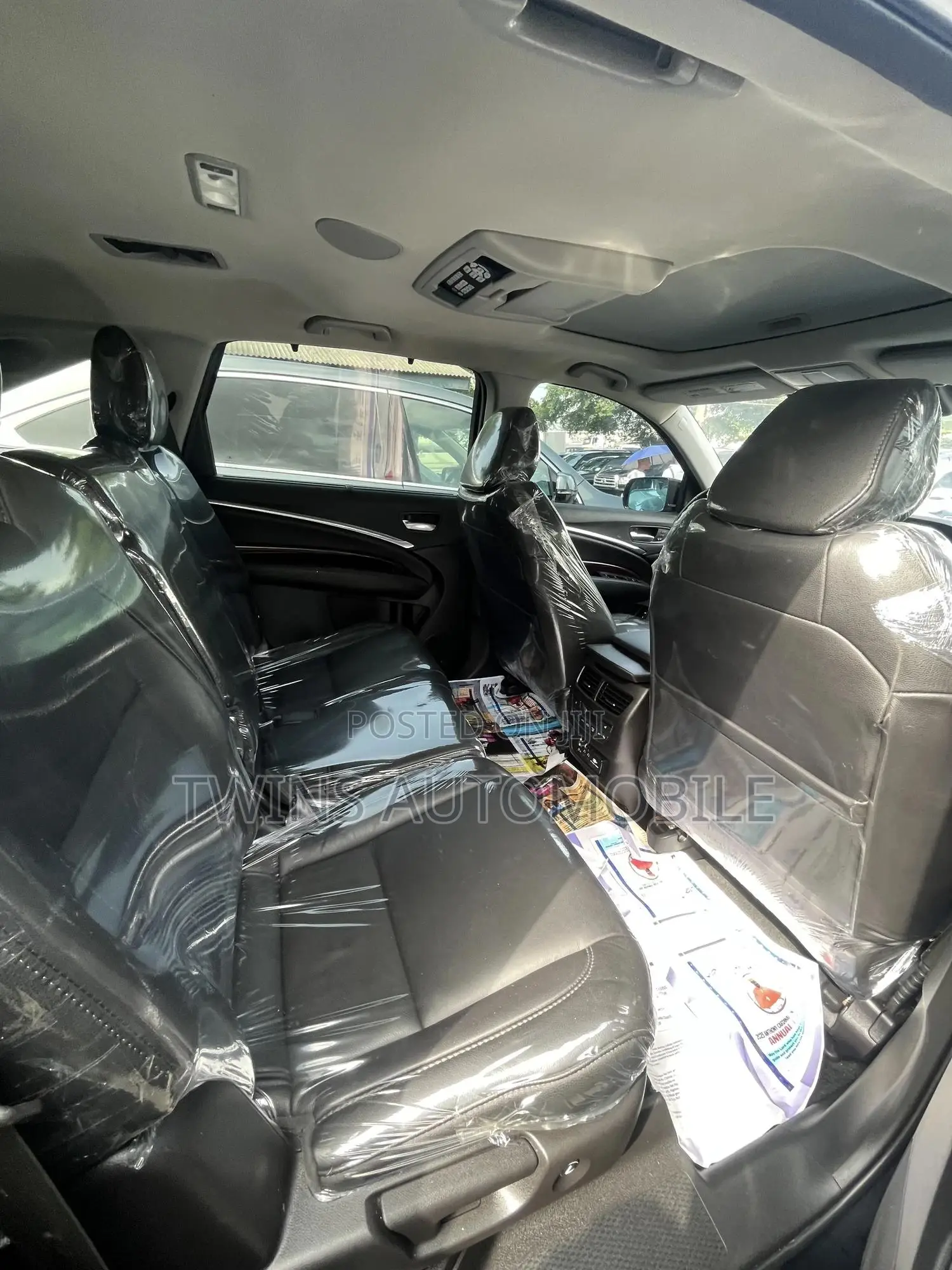 Acura MDX Advance and Entertainment Packages 4dr SUV (3.5L 6cyl 6A)