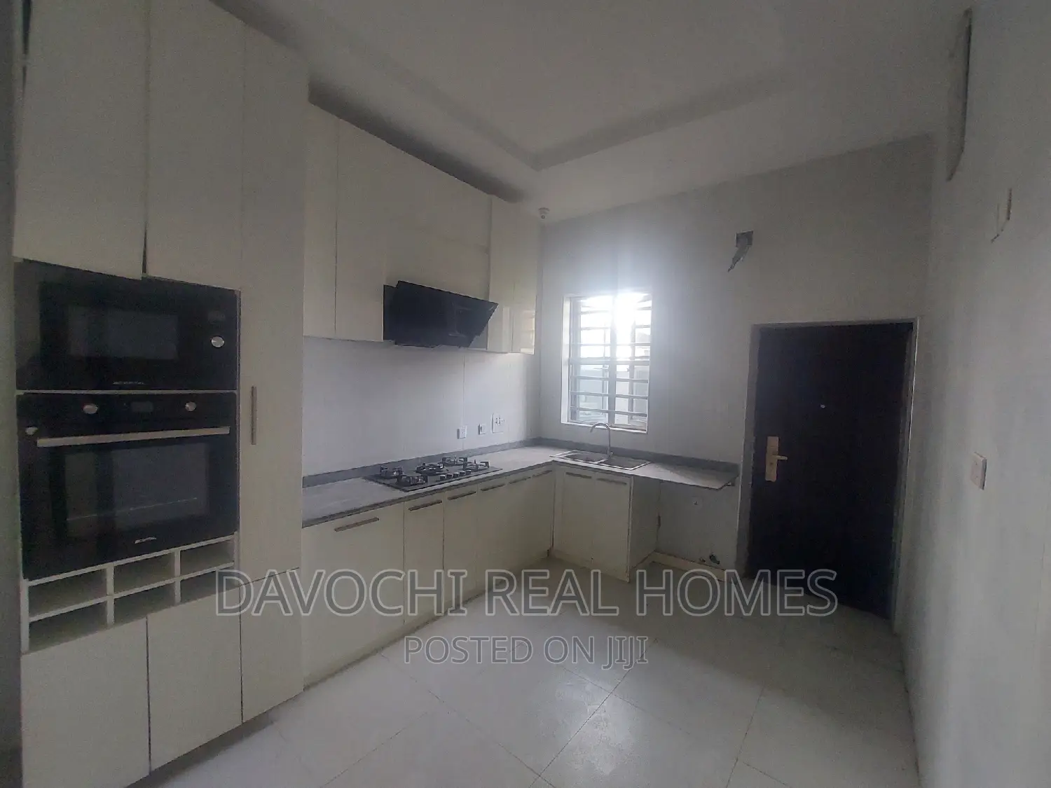 4bdrm Duplex in Chevron, Lekki for rent