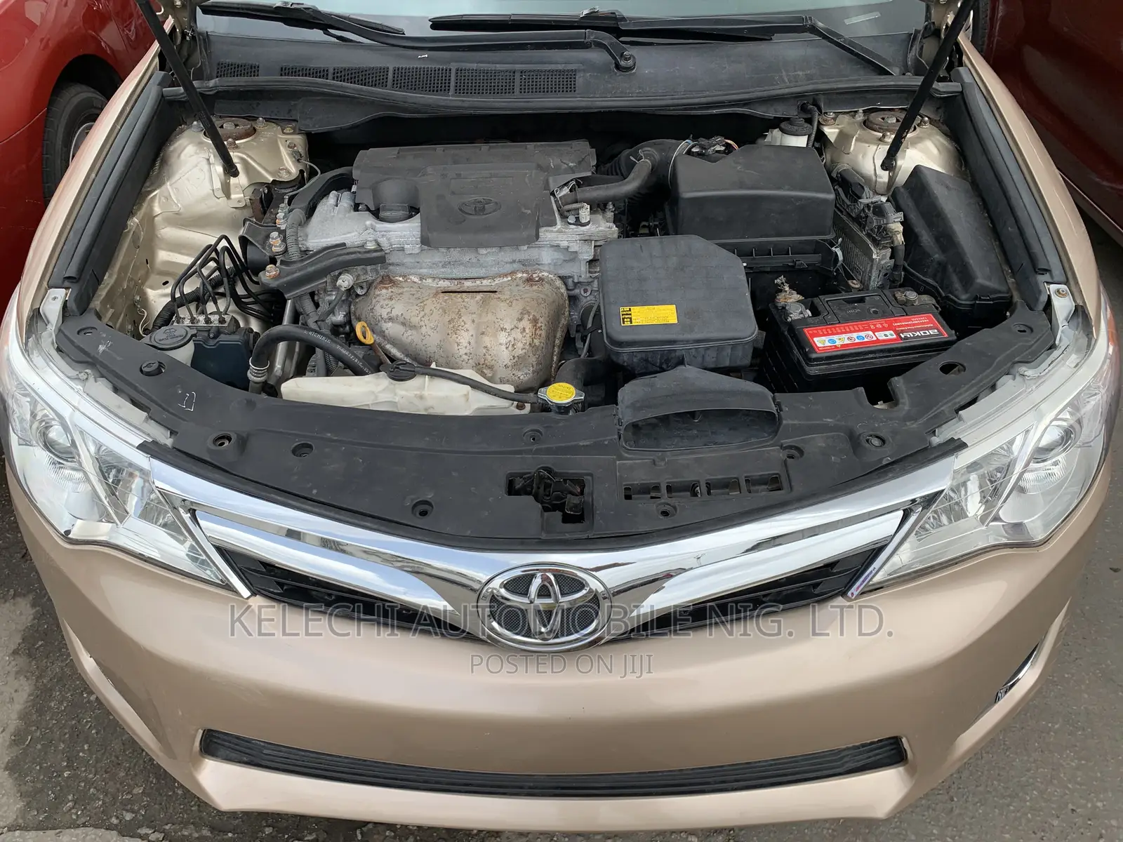 Toyota Camry 2012 Gold