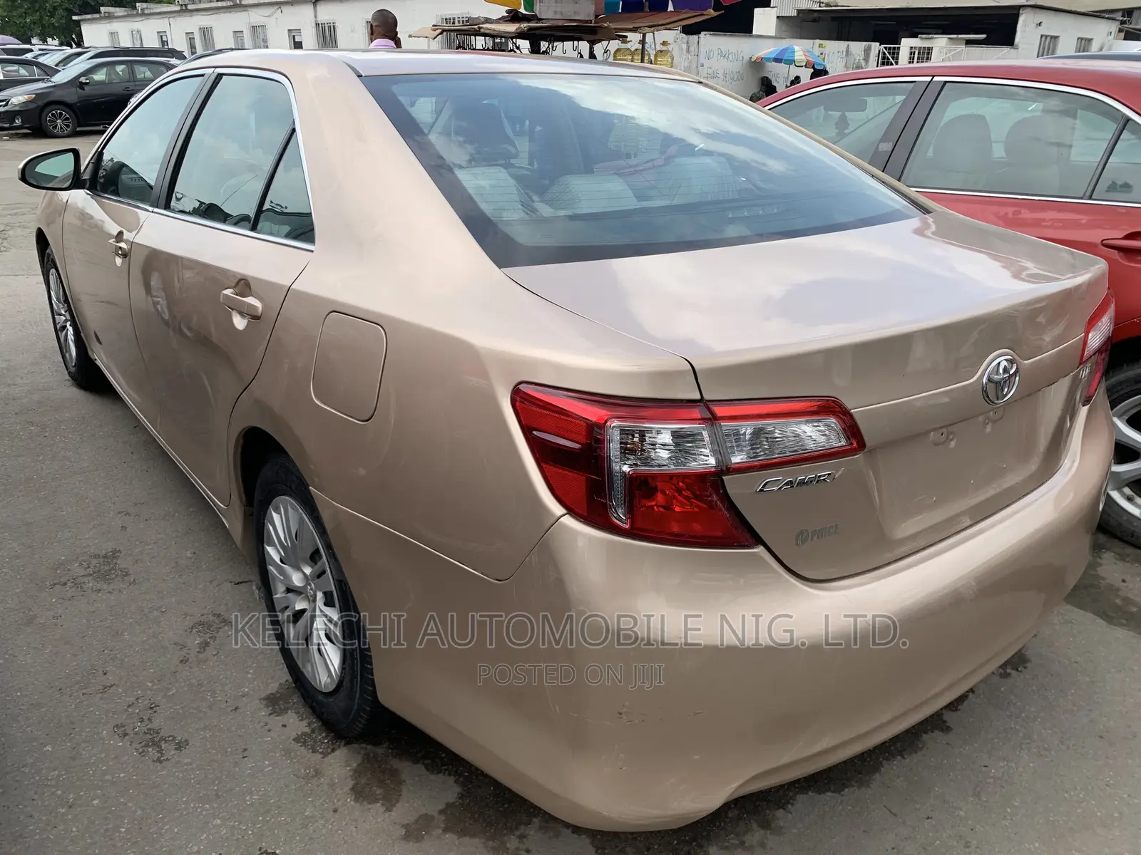 Toyota Camry 2012 Gold