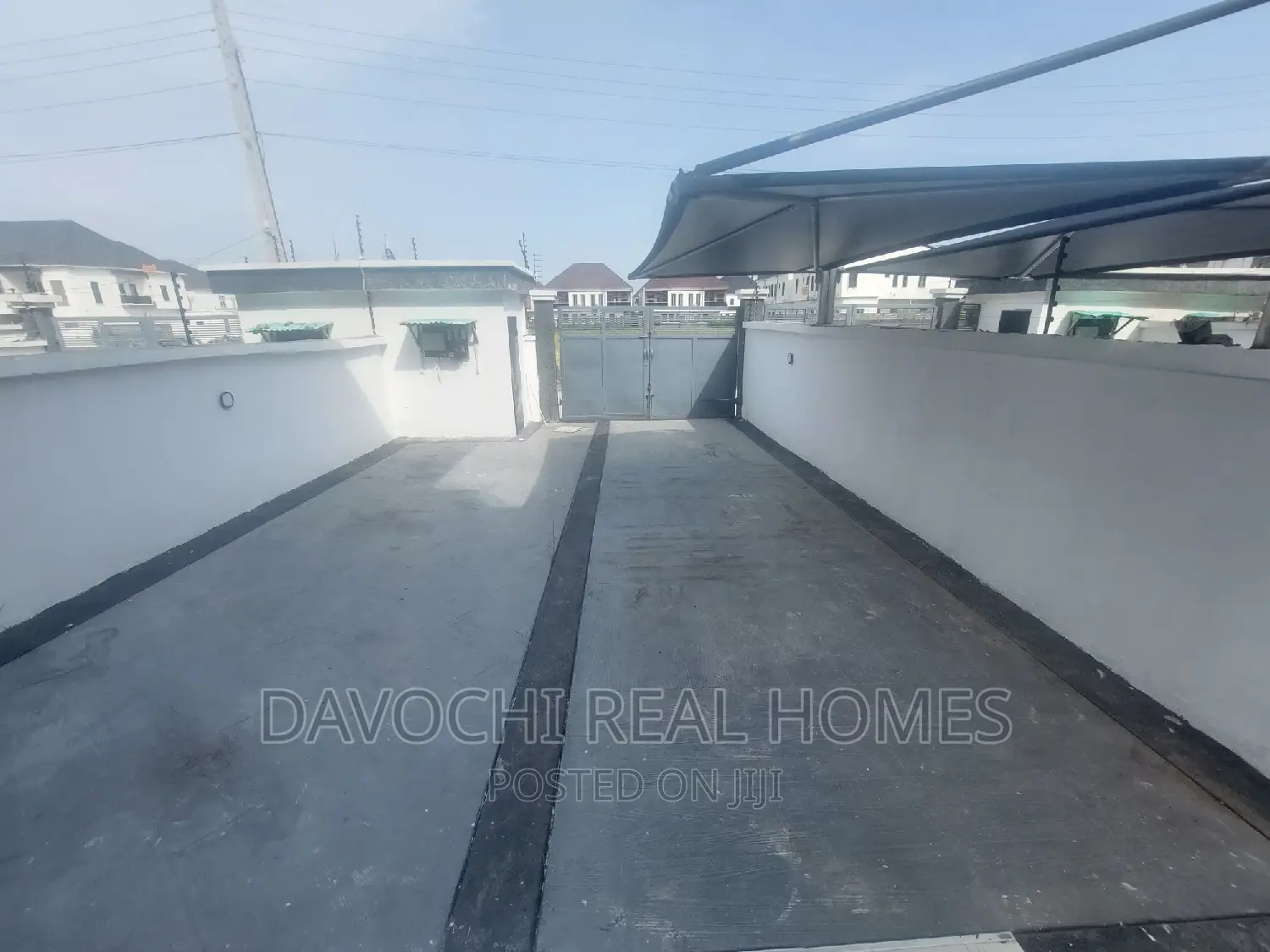 4bdrm Duplex in Chevron Second Toll, Lekki for rent