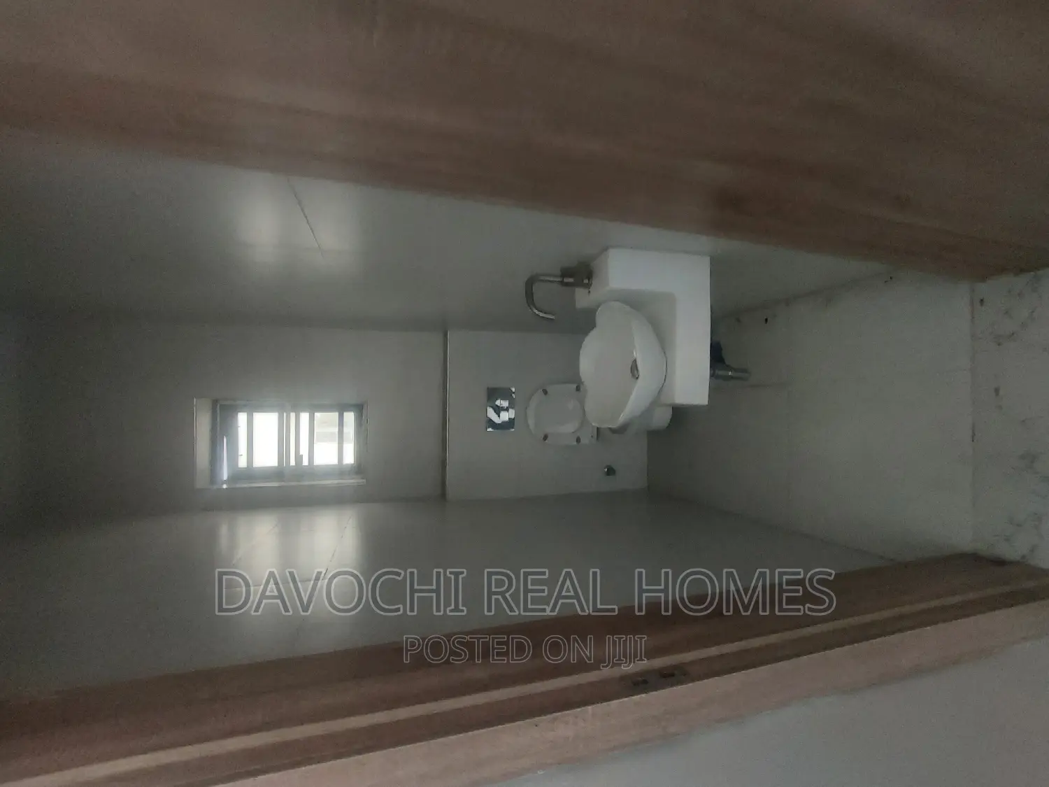4bdrm Duplex in Chevron Second Toll, Lekki for rent