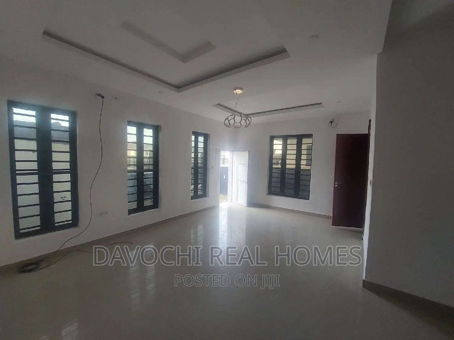 4bdrm Duplex in Chevron, Lekki for rent