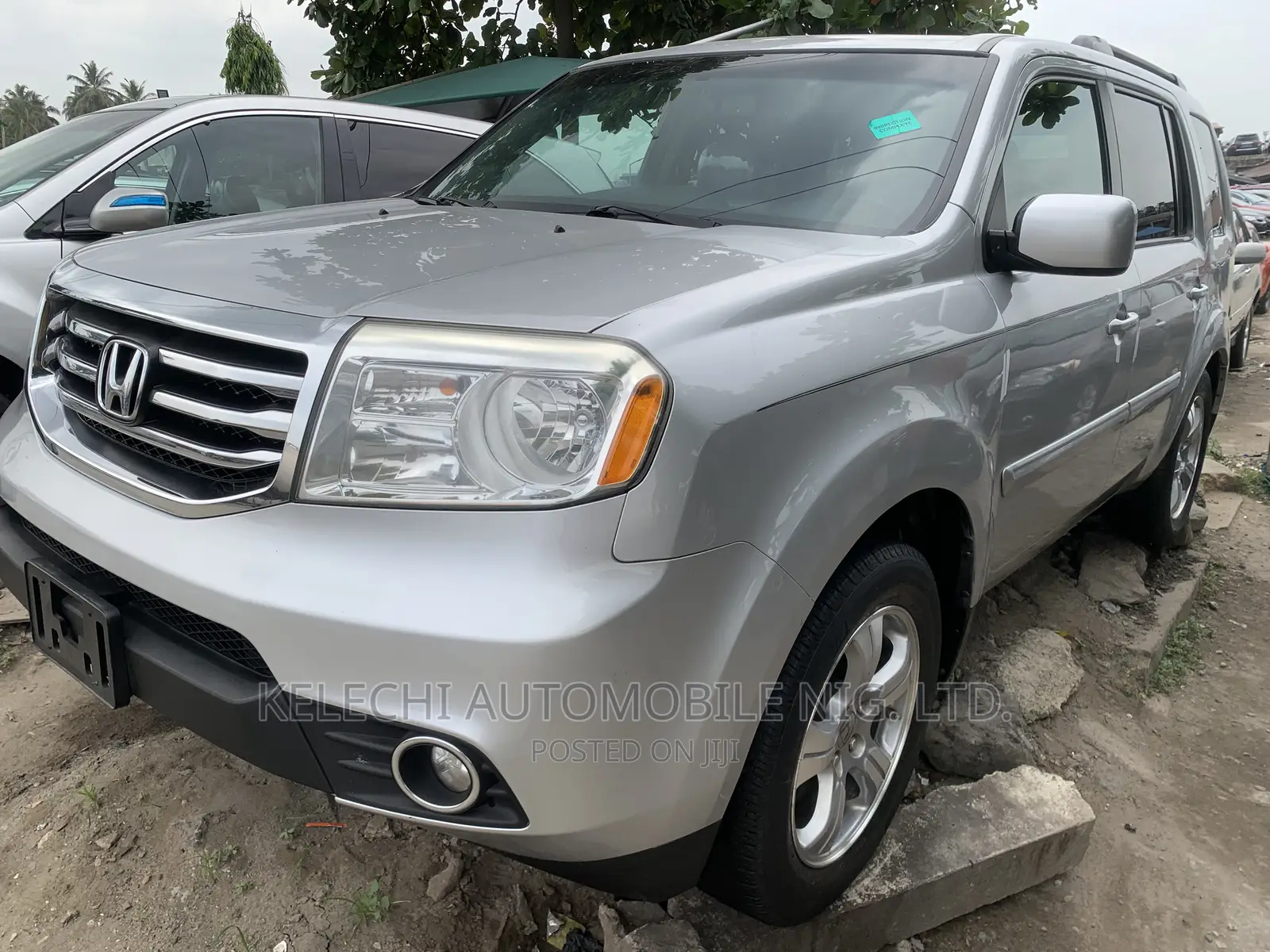 Honda Pilot 2011 Silver