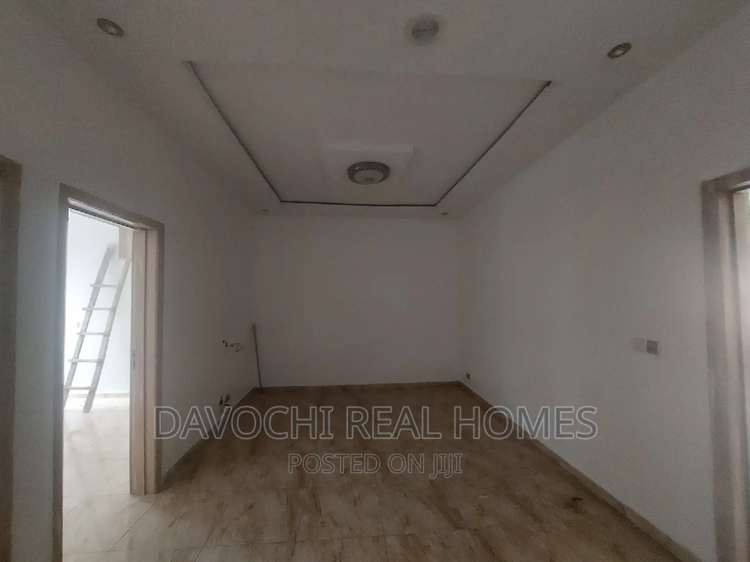 5bdrm Duplex in Chevron, Lekki for rent