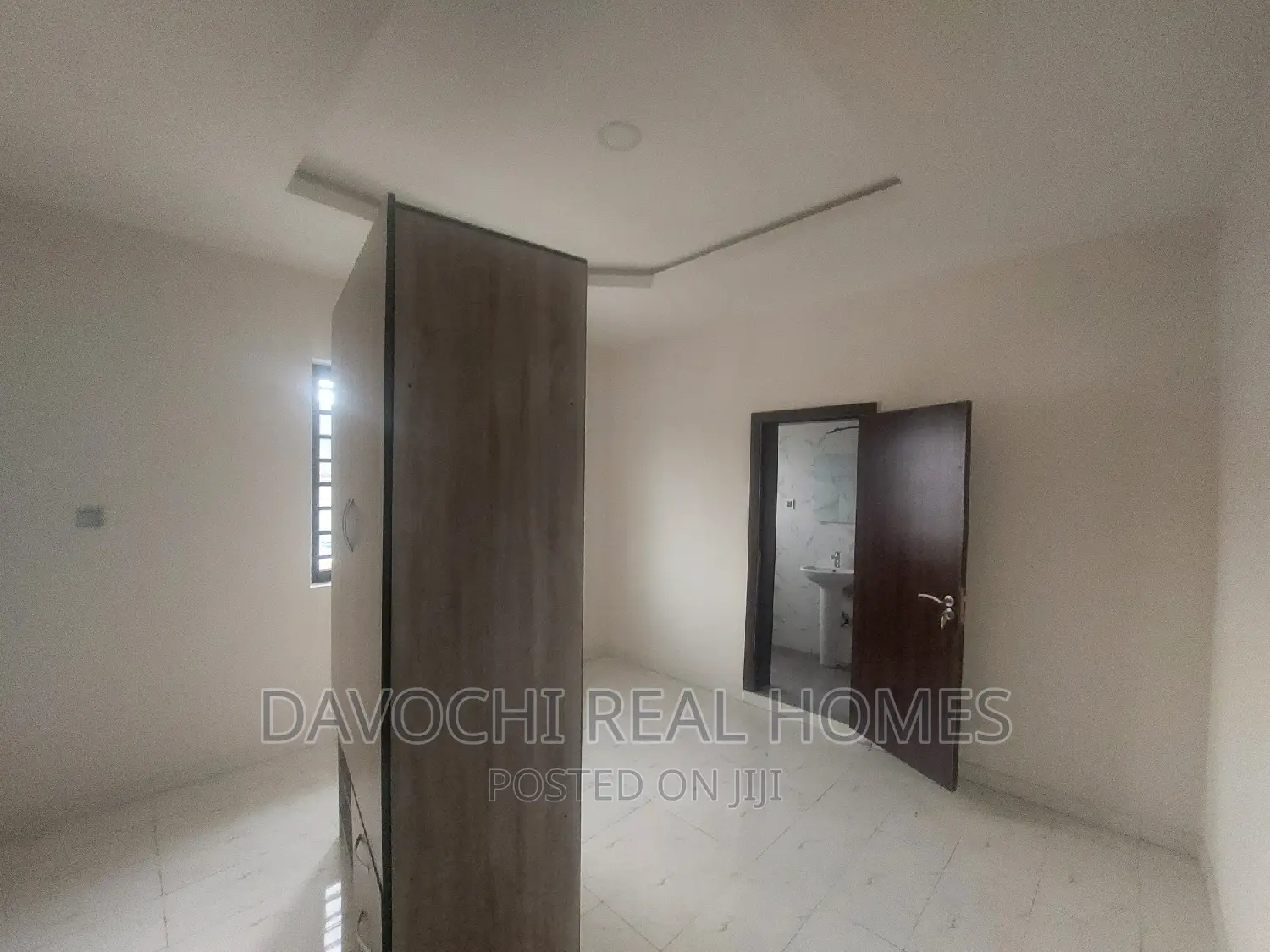 2bdrm Block of Flats in Immediately After for rent