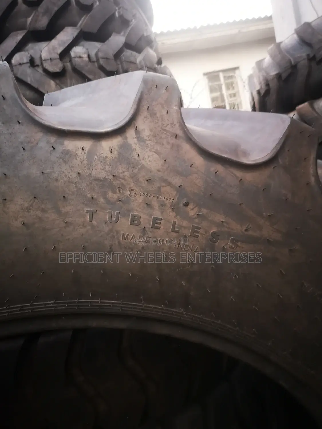 520/85r42 or 20.8r42 SWT Radial India