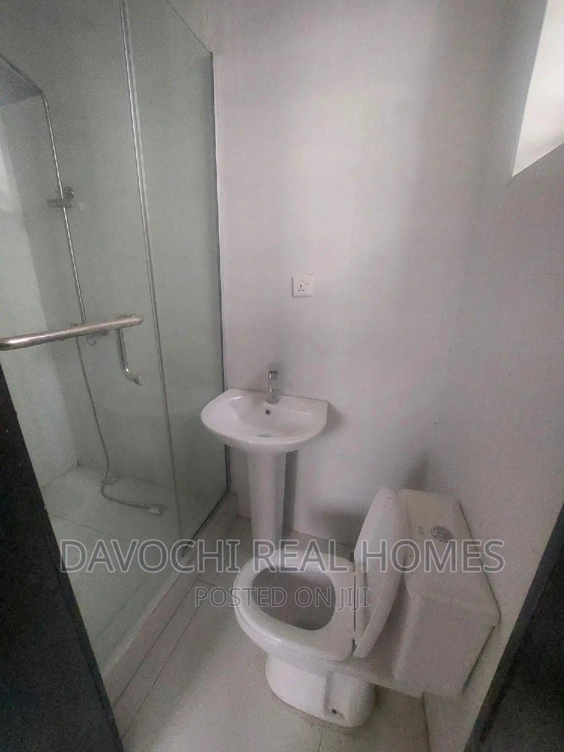 4bdrm Duplex in Chevron, Lekki for rent