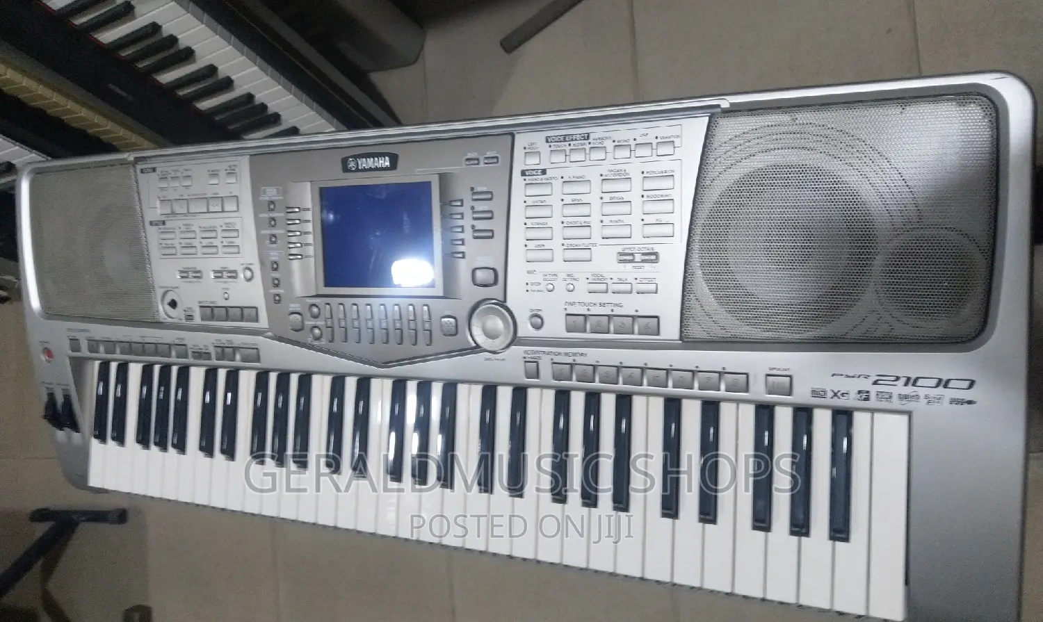 Uk Used Yamaha PSR-2100 Keyboard