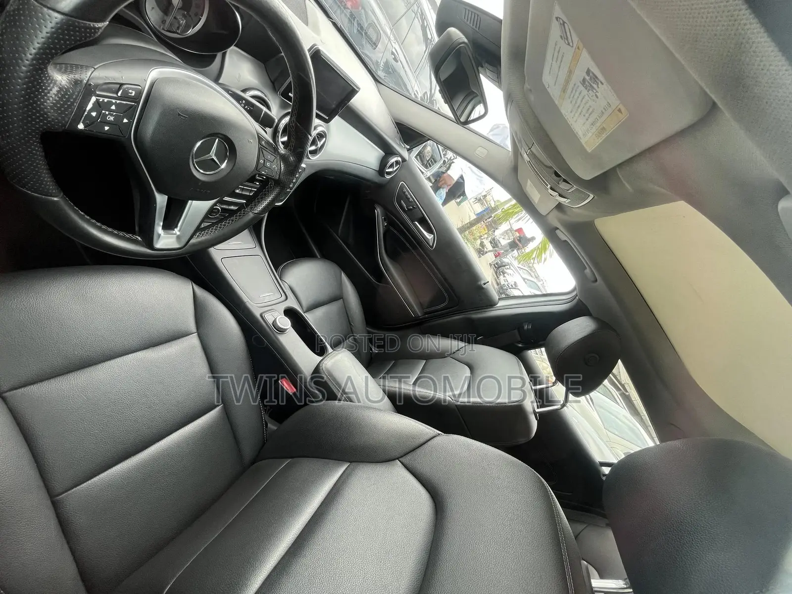 Mercedes-Benz GLA 250 2015 Silver