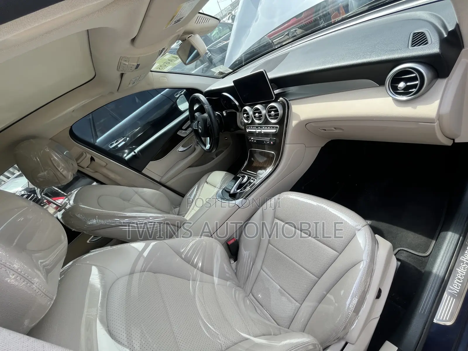 Mercedes-Benz GLC-Class 2017 Blue