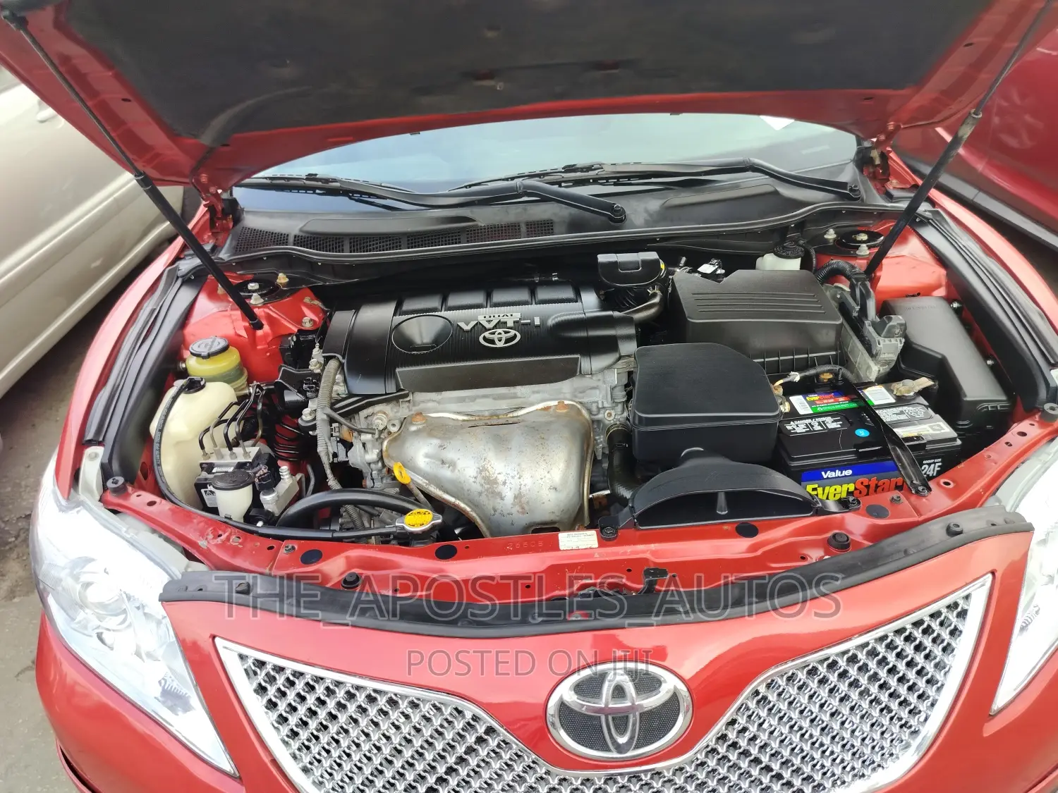 Toyota Camry 2011 Red