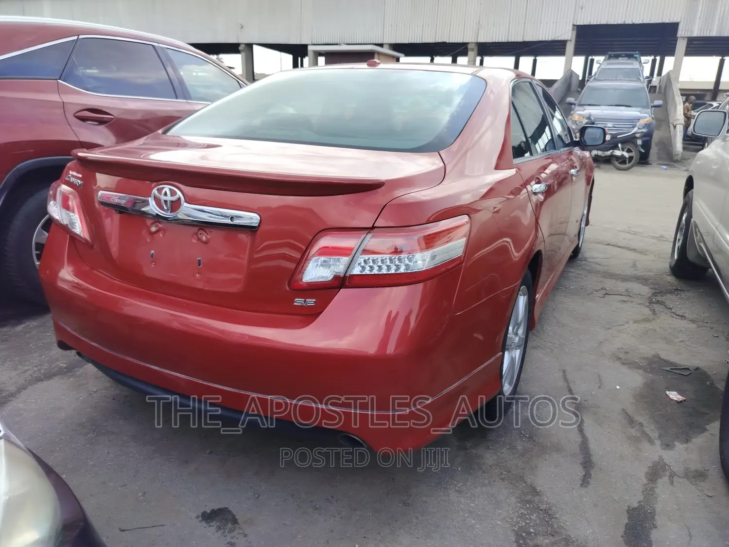 Toyota Camry 2011 Red