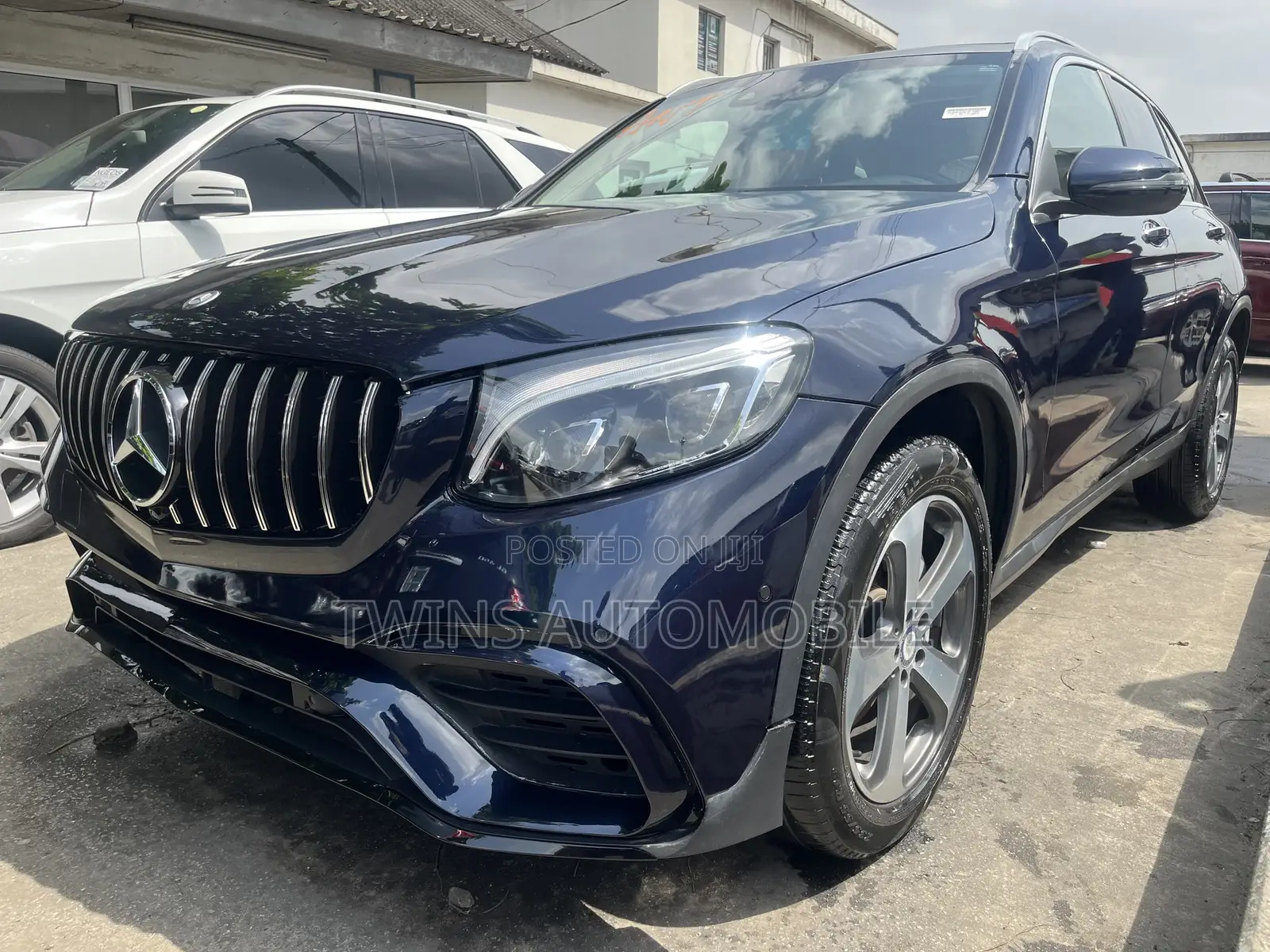 Mercedes-Benz GLC-Class 2016 Blue