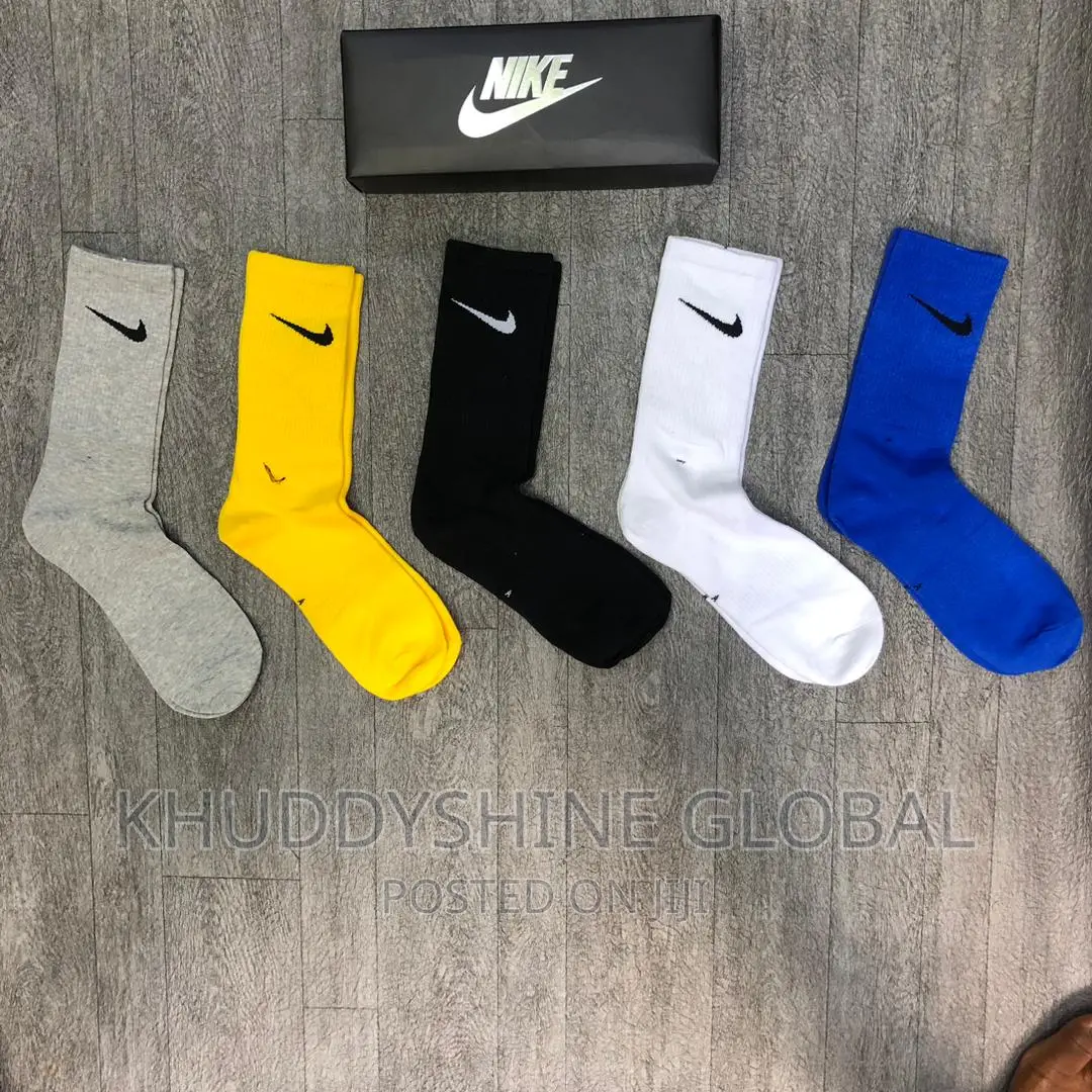 Designers Socks Adidas, Dior, Burberry, Chanel Nike