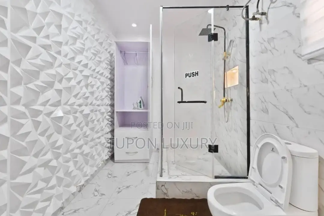 Luxury 1bedroom Apartment in Lekki Phase 1