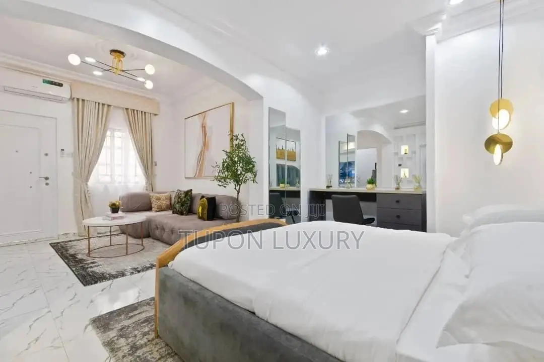 Luxury 1bedroom Apartment in Lekki Phase 1