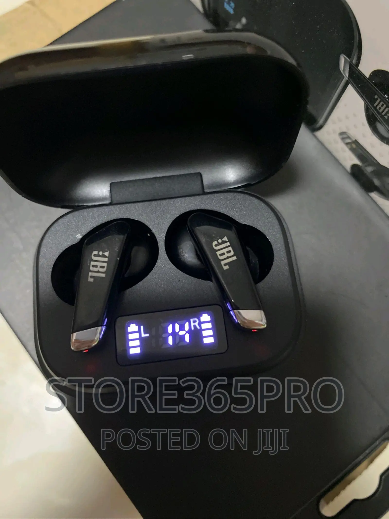 JBL MGS20 Super Bass Bluetooth Earphones